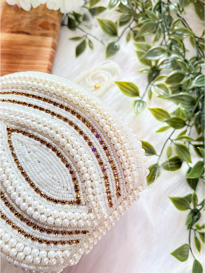 Royal Pearl Cascade Potli - Image 4